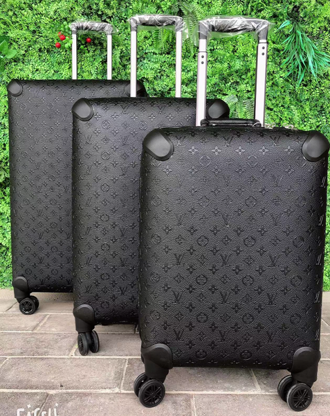 Three piece bundle set suit case