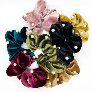 Pearl Scrunchie